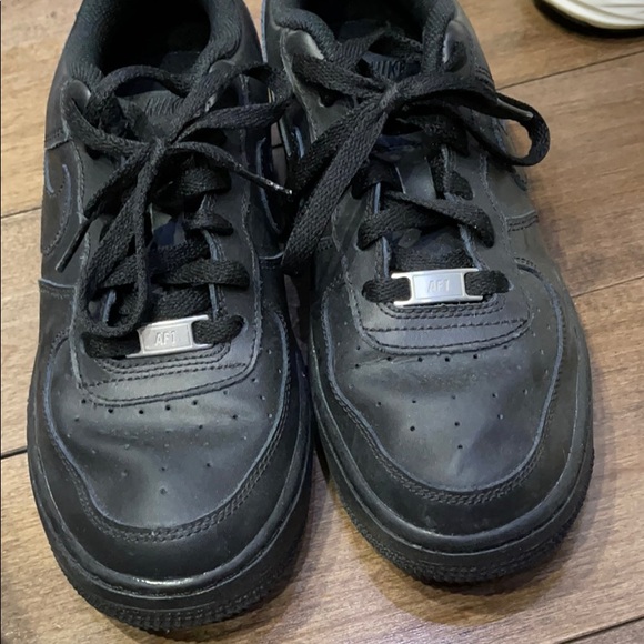 Black AF1 - Picture 3 of 4